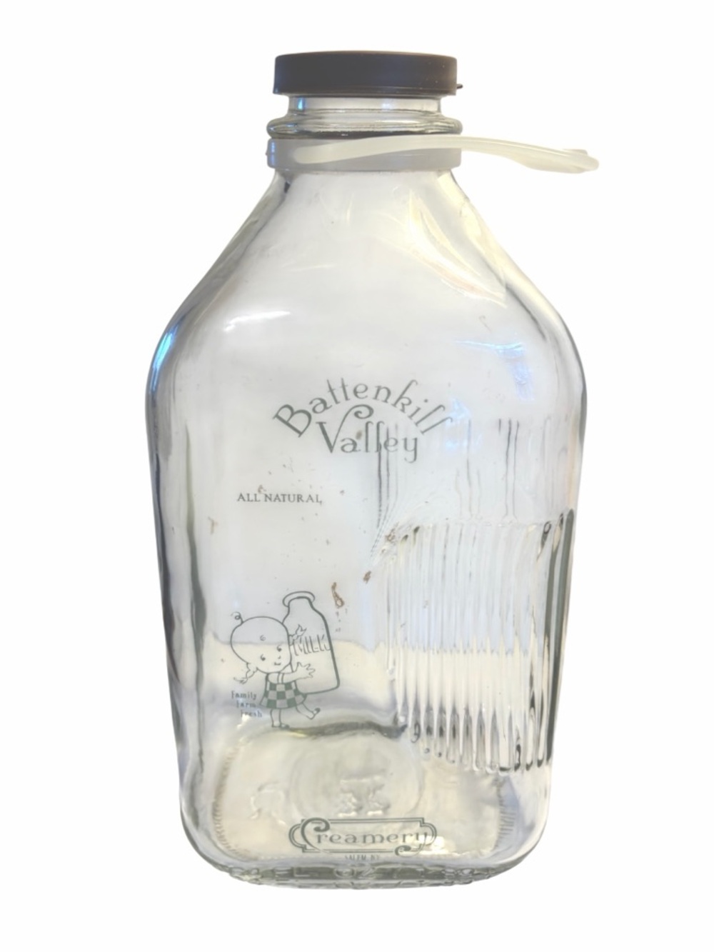 Vintage Style Battenkill Valley Creamery Clear Glass 64 Oz. Milk Bottle Salem NY